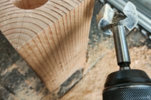 Design lamp WATT? Watt Atelier Manouk Streur Lampen design Autoveren Interieur Autoveer Autoveerlamp Uniek ontwerp Kunst Design Bestellen Rustiek Hout Metaal Staal Licht Fitting Merk Proces