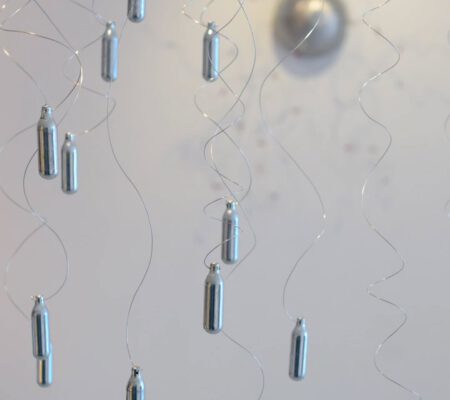 Manouk Streur_Hedendaags Kunstkabinet_Denk Maar even aan iets leuks