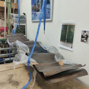 Atelier Manouk Streur | Golvende lamp Aluminium Staal Wals Atelier Werkplaats Verlichting Lamp Lichtobject Kunst Design Lamp Spotjes Aluminium Wals HBM