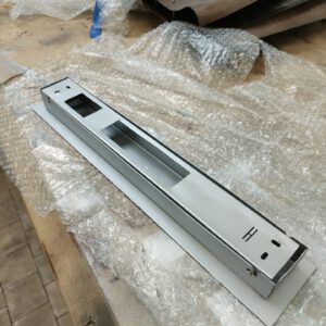 Atelier Manouk Streur | Golvende lamp Aluminium Staal Wals Atelier Werkplaats Verlichting Lamp Lichtobject Kunst Design Lamp Spotjes Aluminium Wals HBM